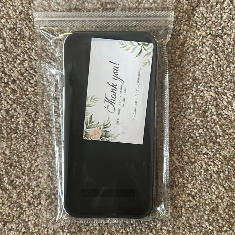 Phone case - Picture 2 of 3